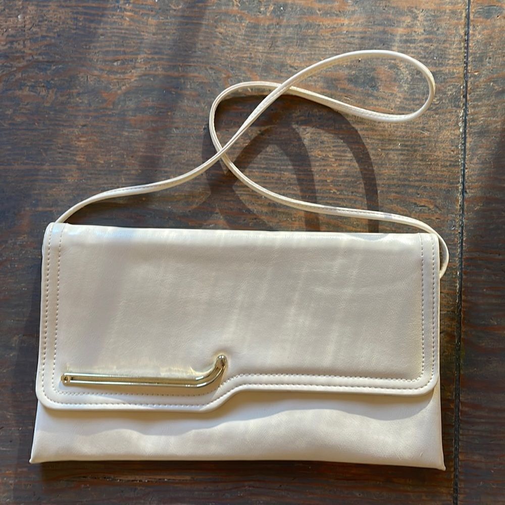 Vintage Cream Purse EUC 